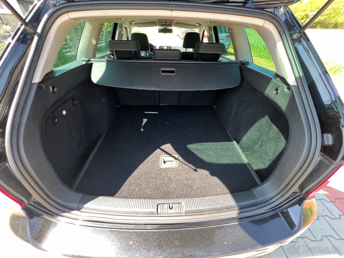 2012 Volkswagen GOLF - 12