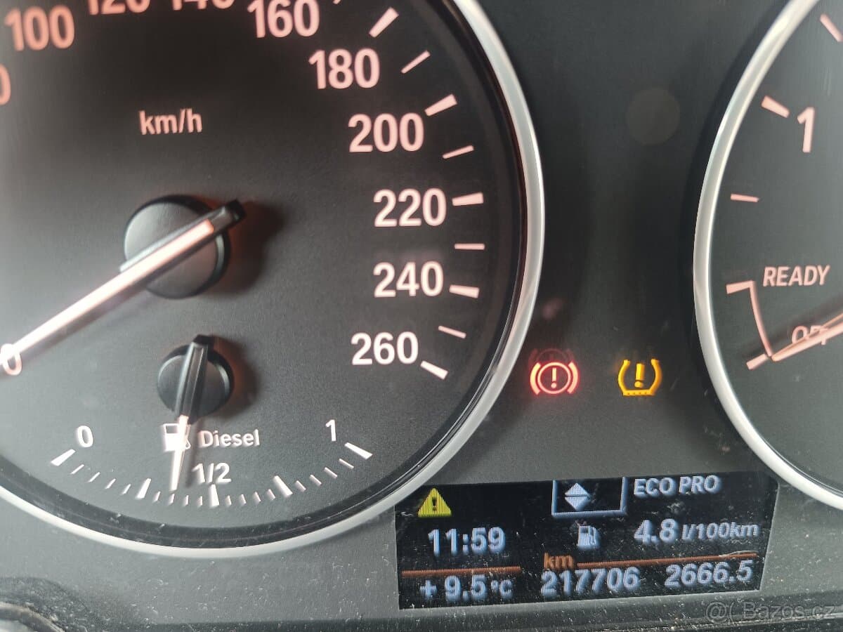 2014 BMW 1-SERIES - 12