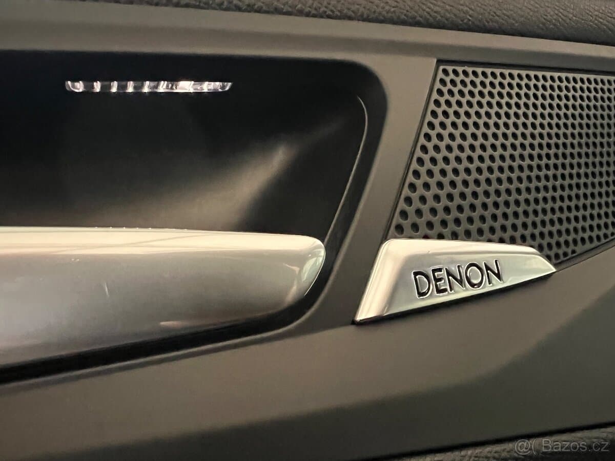 2017 Peugeot 308 - 12