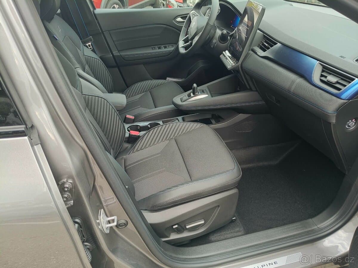 Renault SYMBIOZ - 12