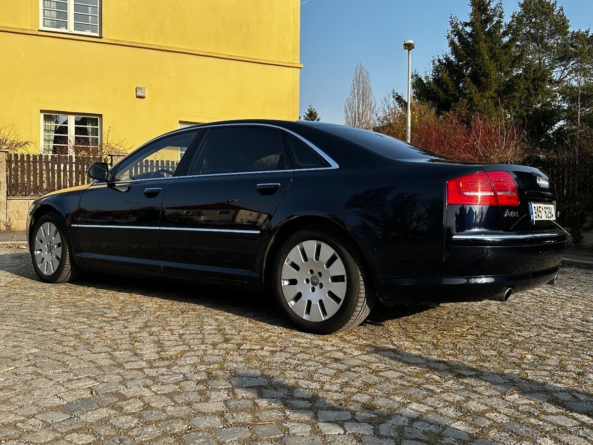 2008 Audi A8 - 12