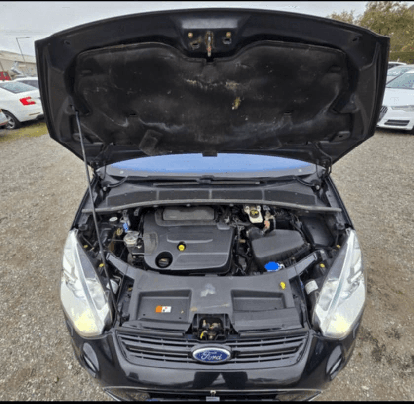 2013 Ford S-MAX - 12