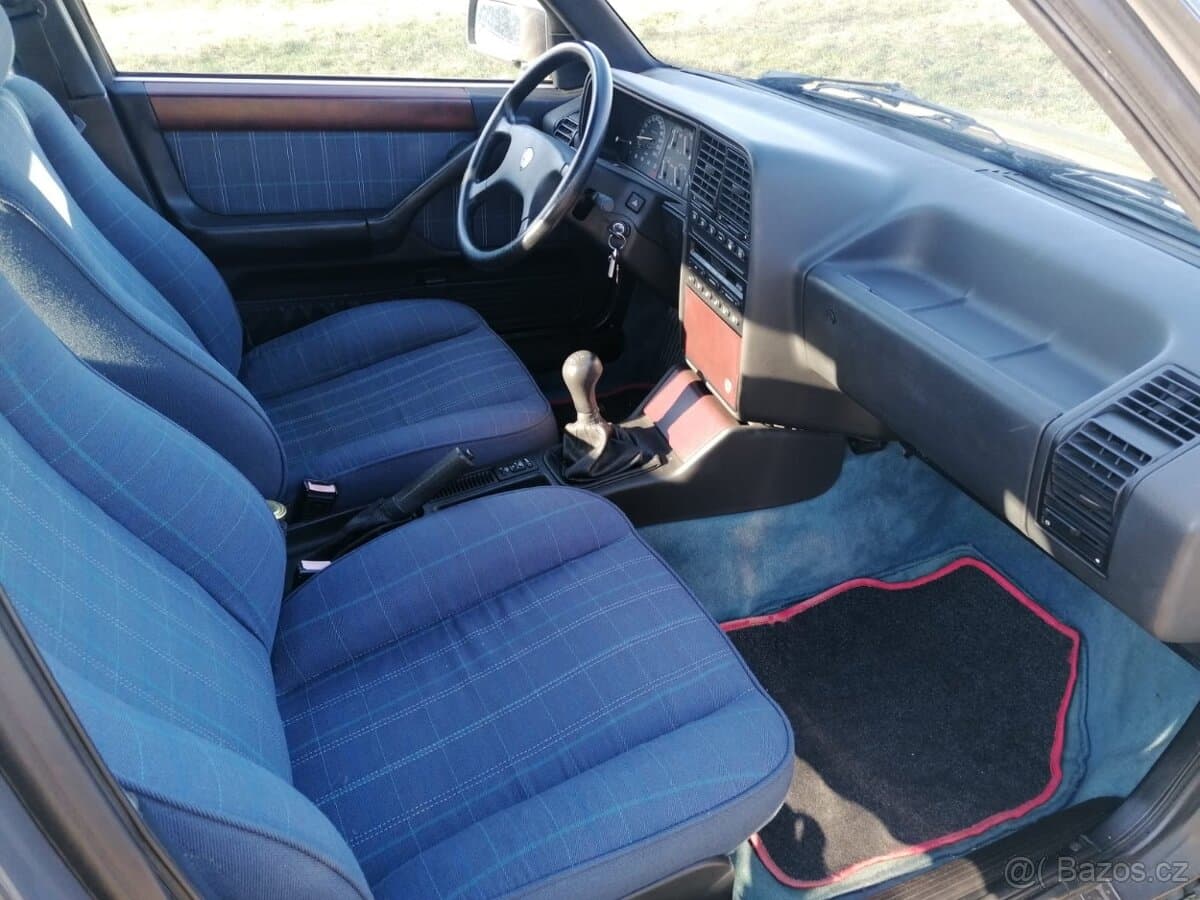 1991 Lancia THEMA - 12