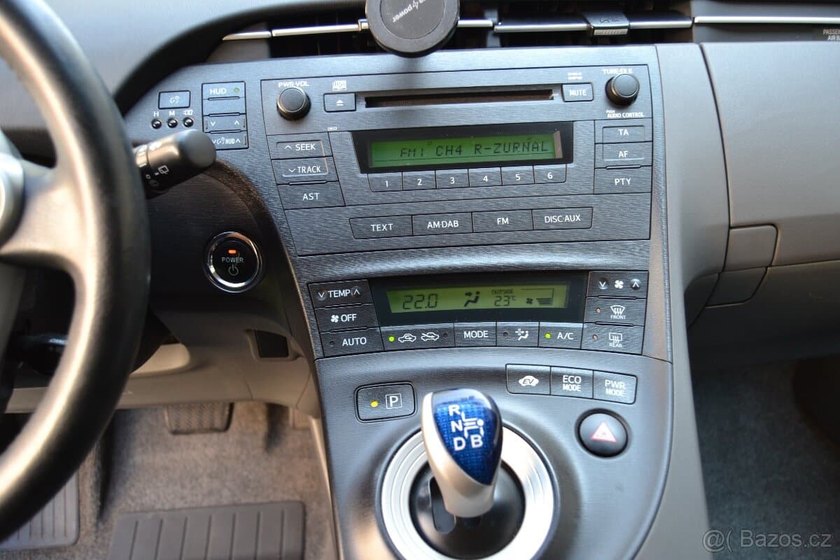 2009 Toyota PRIUS - 12
