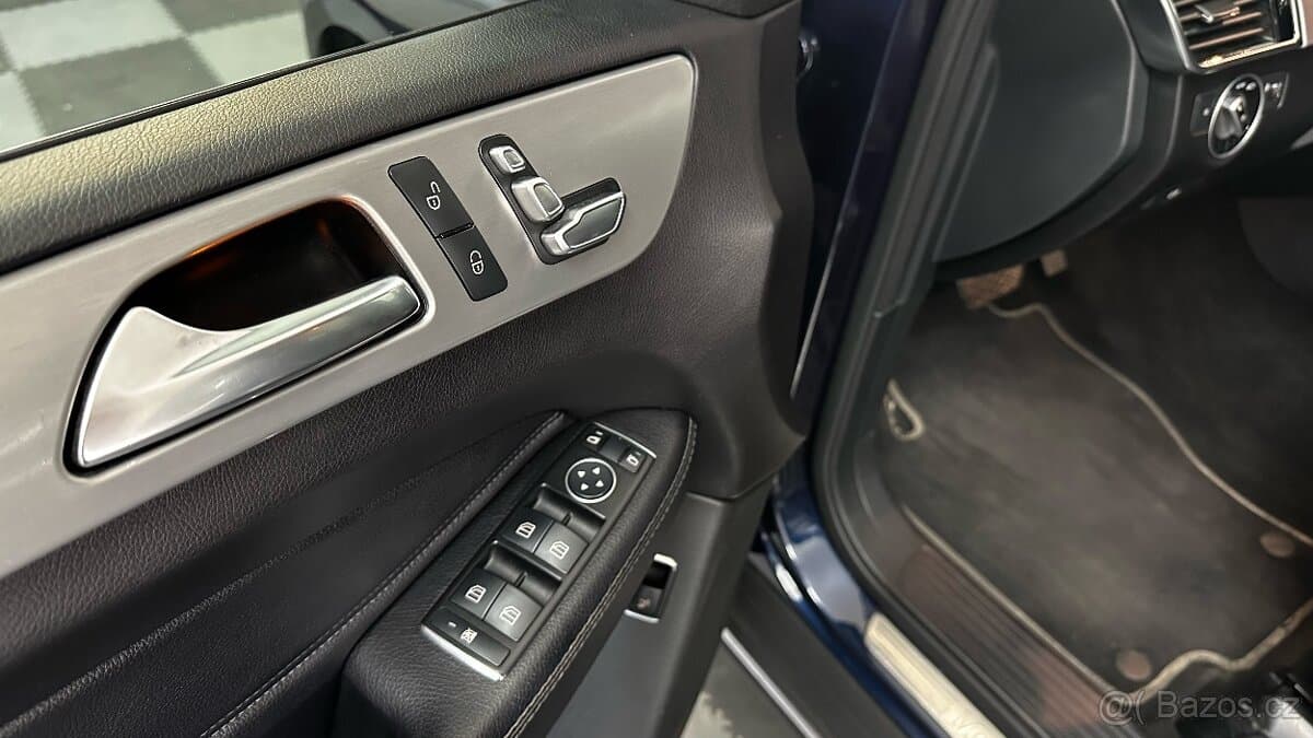2016 Mercedes-Benz GLE - 12