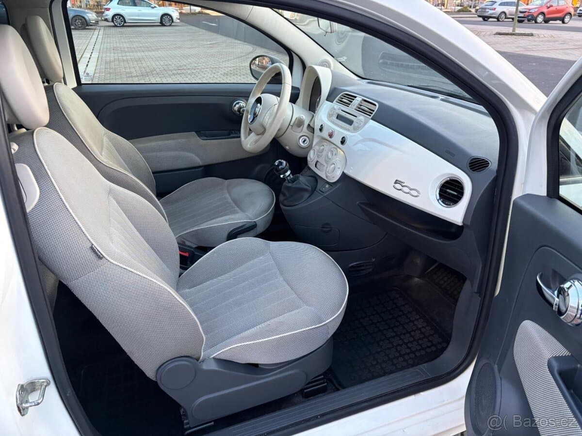 2011 Fiat 500 - 12