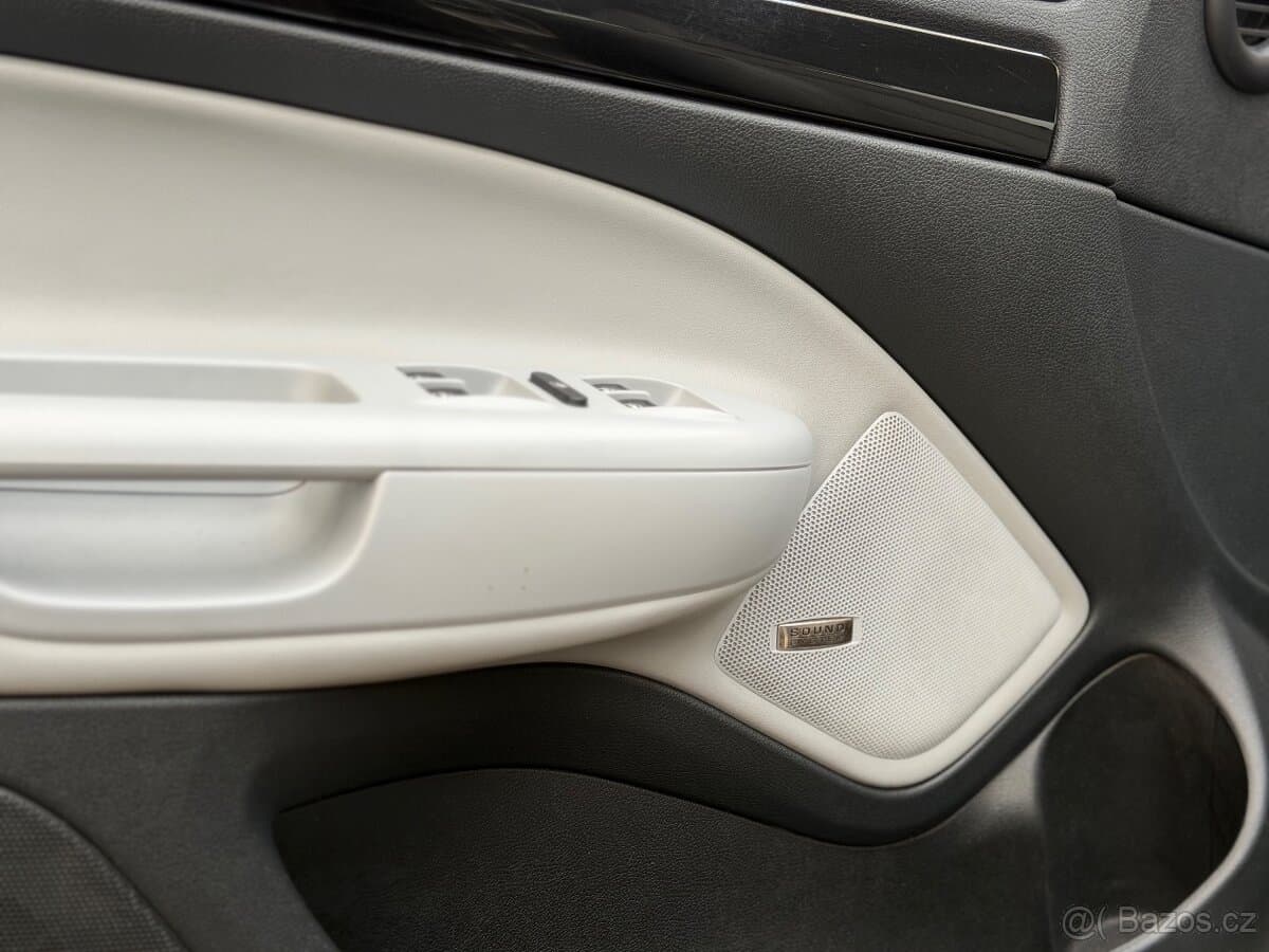 2010 Škoda OCTAVIA - 12