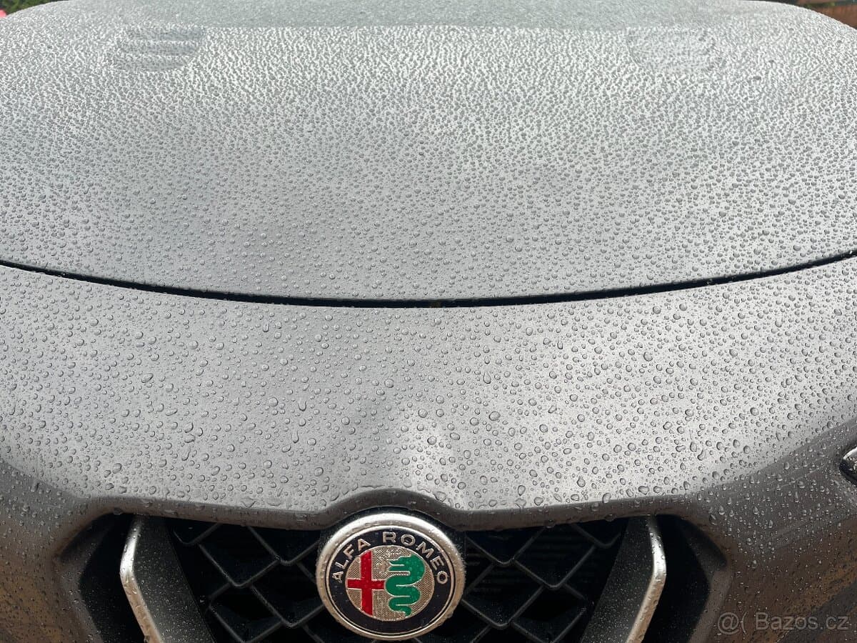 2020 Alfa Romeo STELVIO - 12