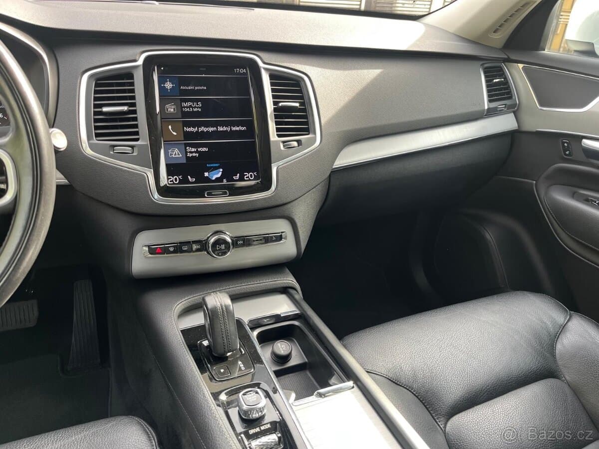 2020 Volvo XC90 - 12