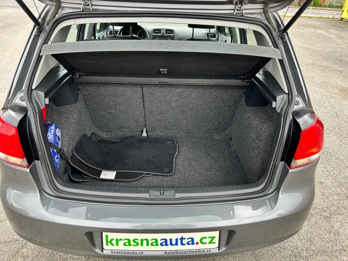 2010 Volkswagen GOLF - 12