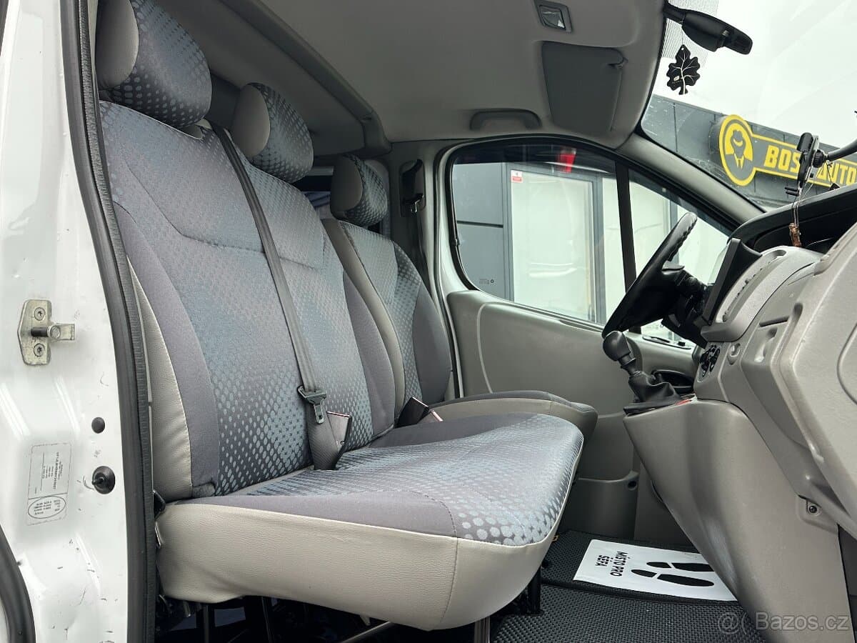 2009 Renault TRAFIC - 12