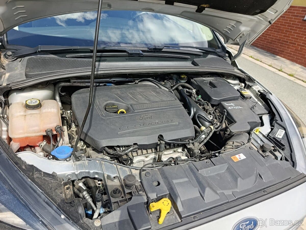 2015 Ford FOCUS - 12