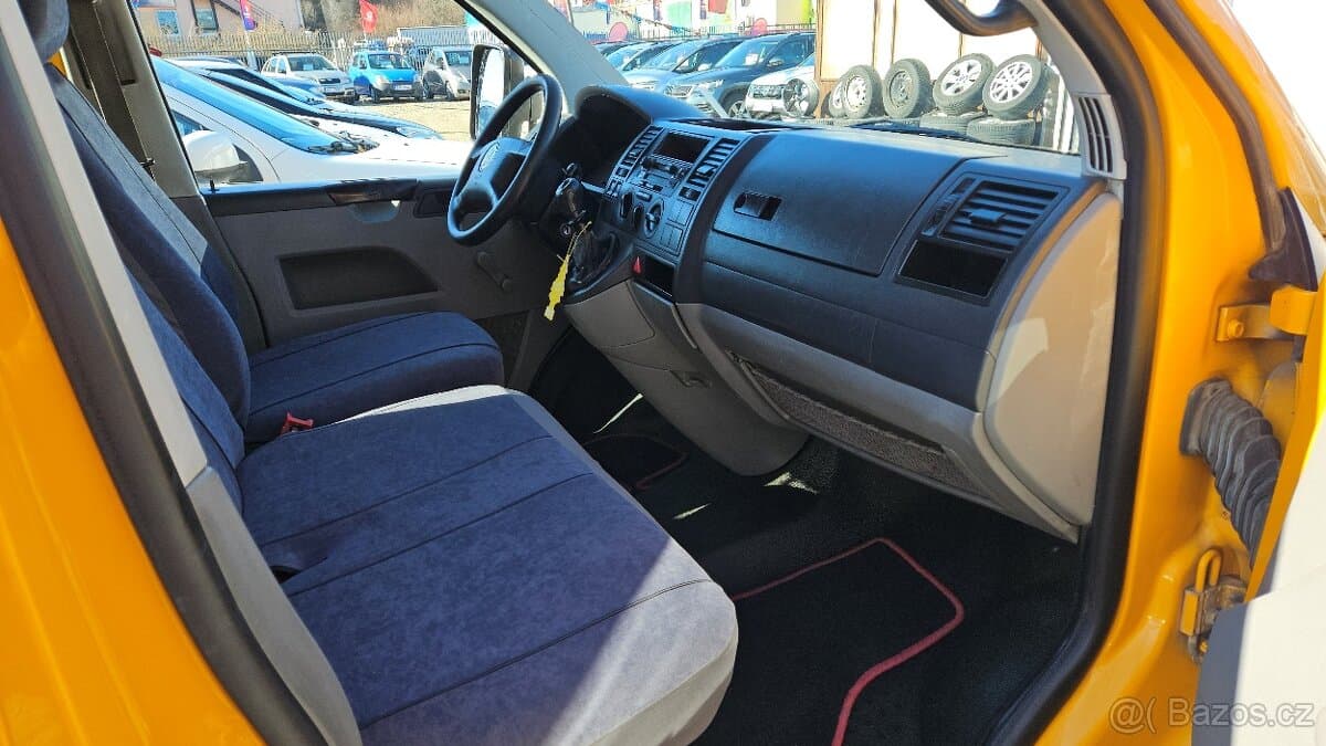 2003 Volkswagen TRANSPORTER - 12