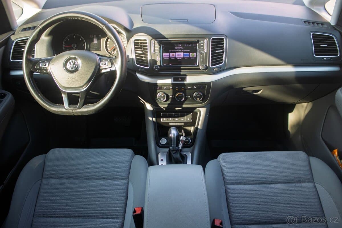 2017 Volkswagen SHARAN - 12
