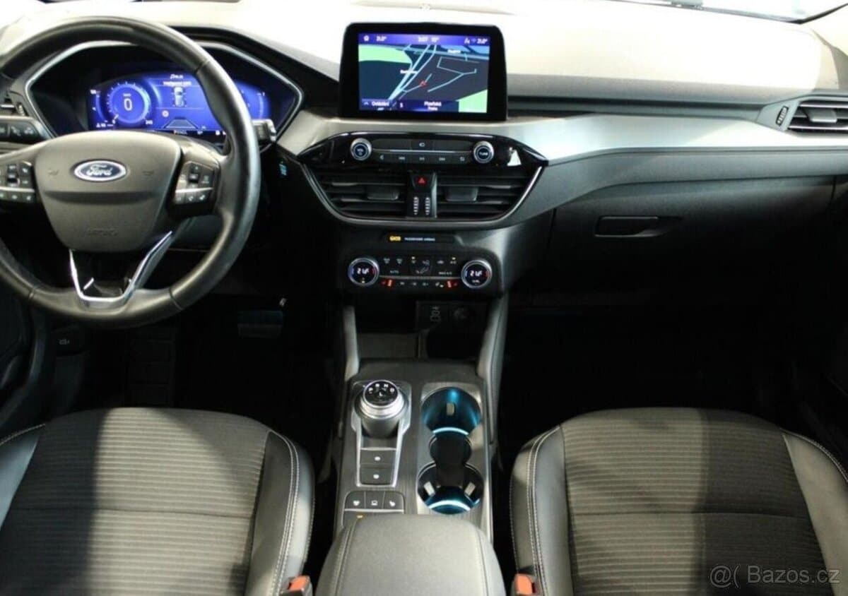 2022 Ford KUGA - 12