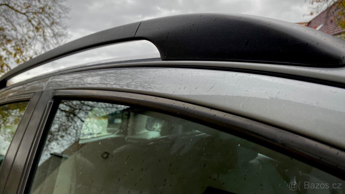2011 Suzuki SX4 - 12