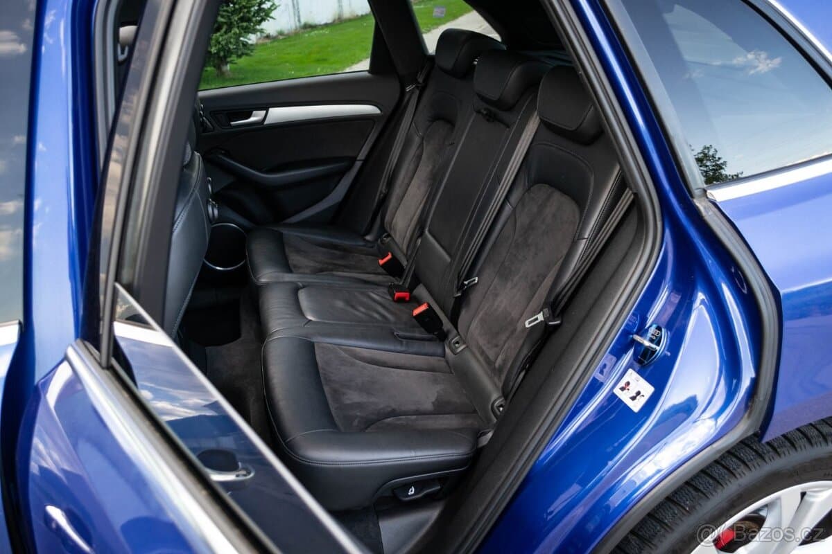 2015 Audi SQ5 - 12