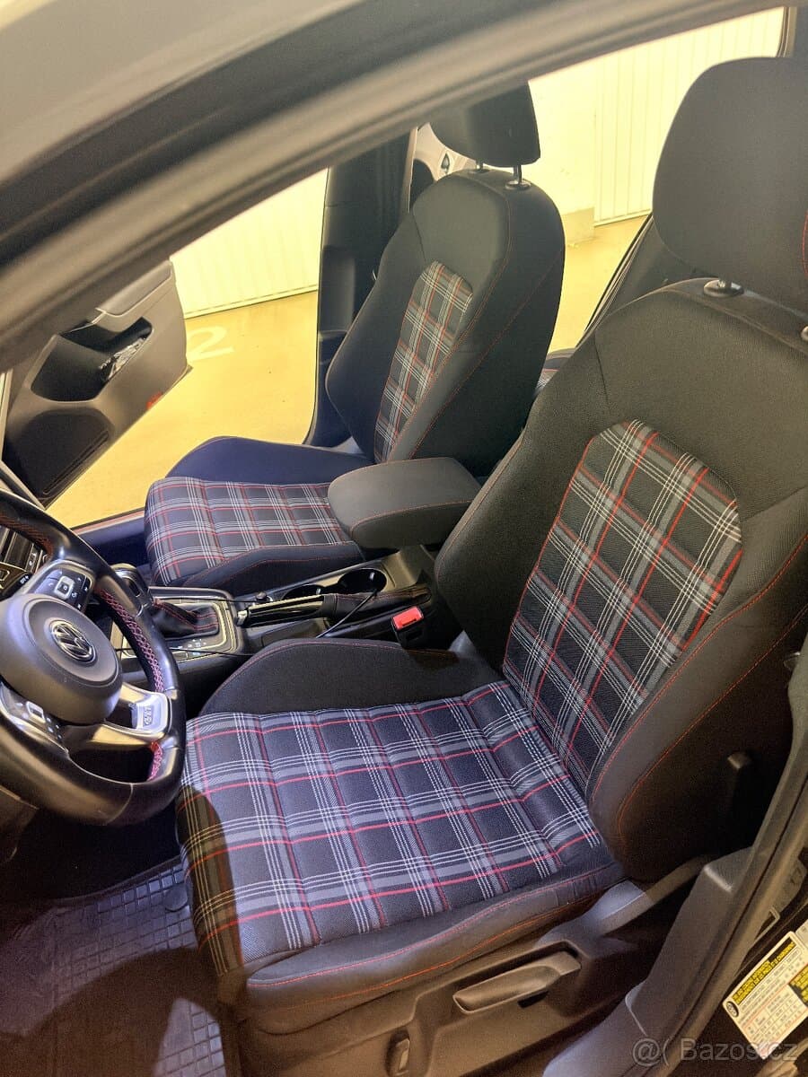 2016 Volkswagen GOLF - 12