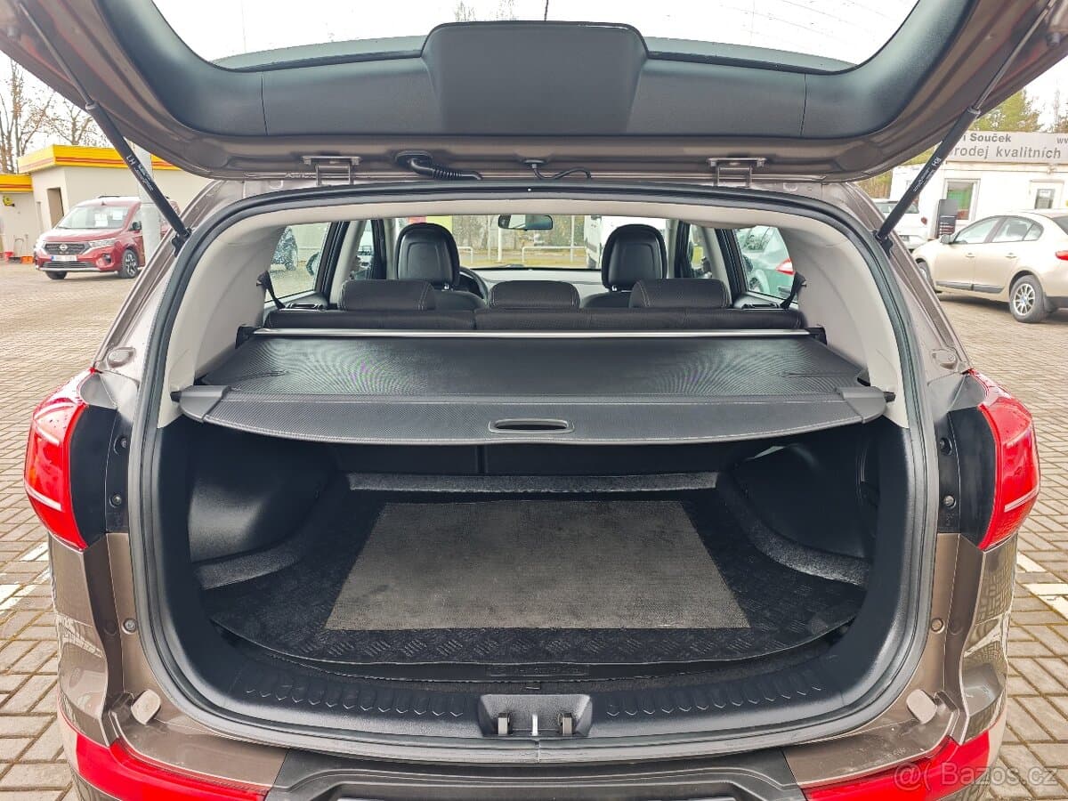 2012 Kia SPORTAGE - 12