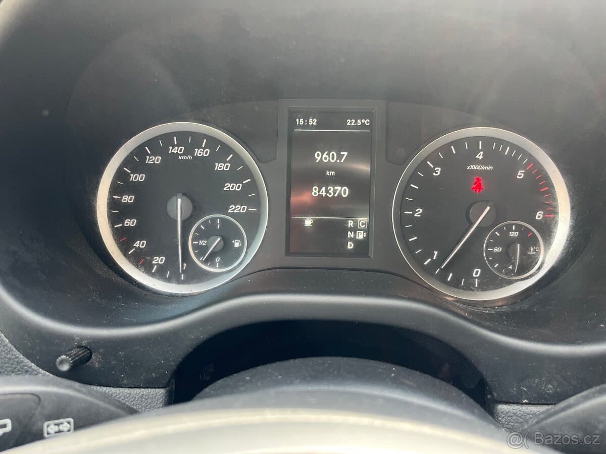 2019 Mercedes-Benz VITO - 12