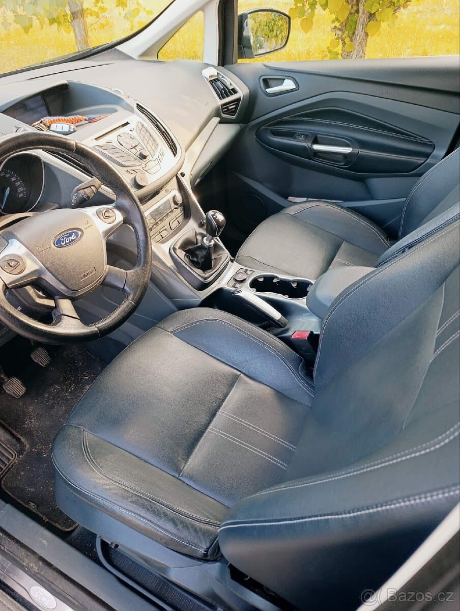 2014 Ford C-MAX - 12