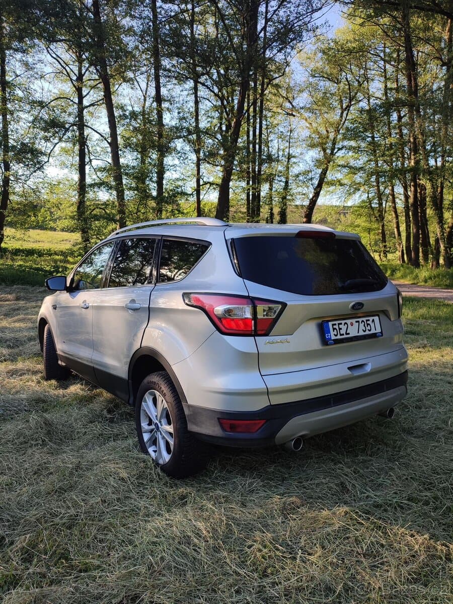 2017 Ford KUGA - 12