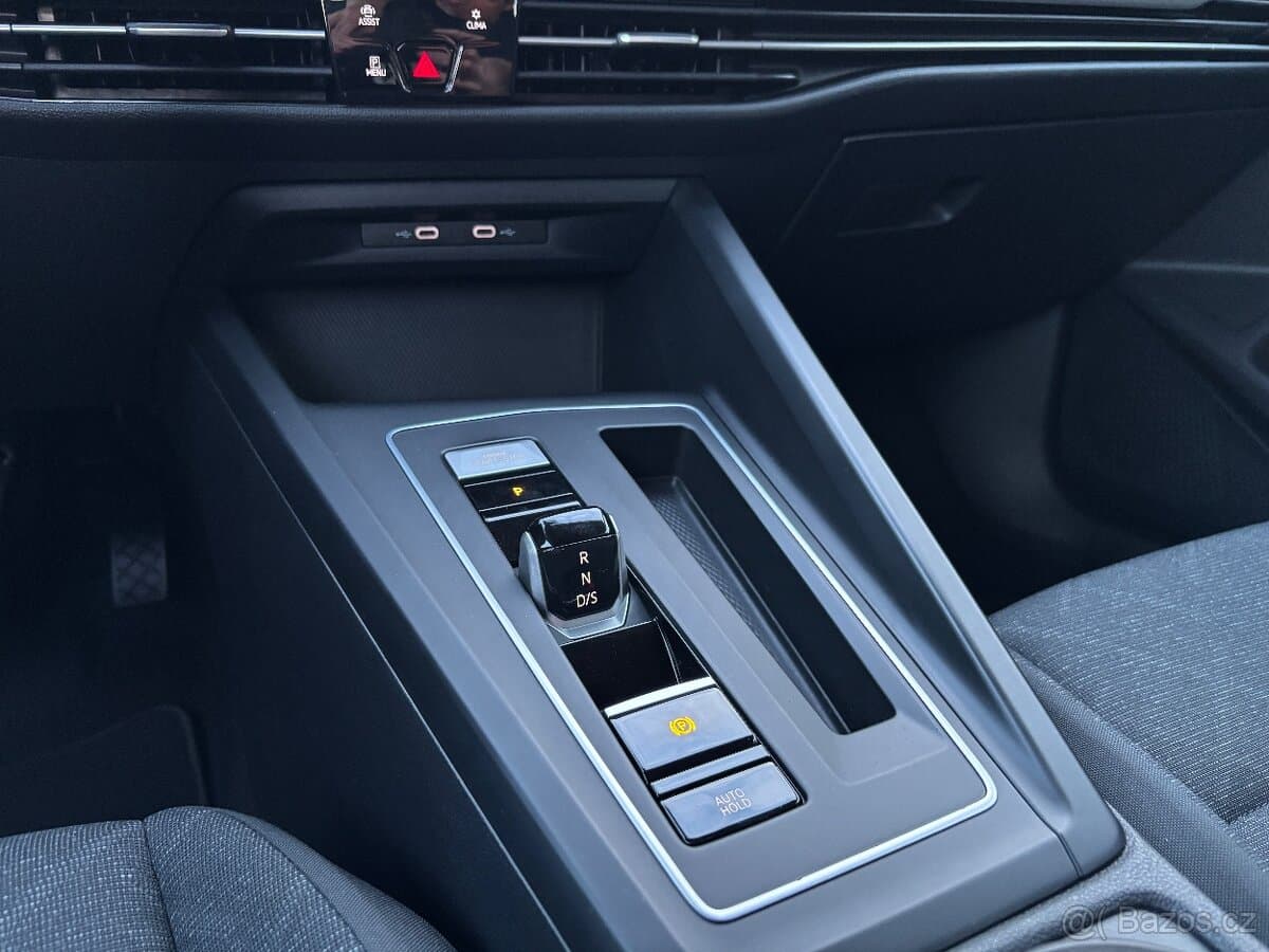 2022 Volkswagen GOLF - 12