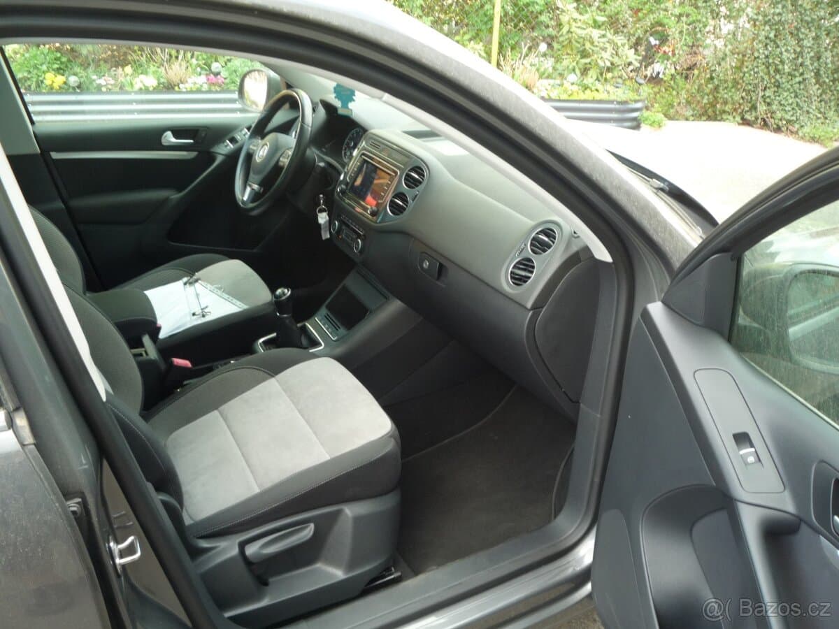 2013 Volkswagen TIGUAN - 12