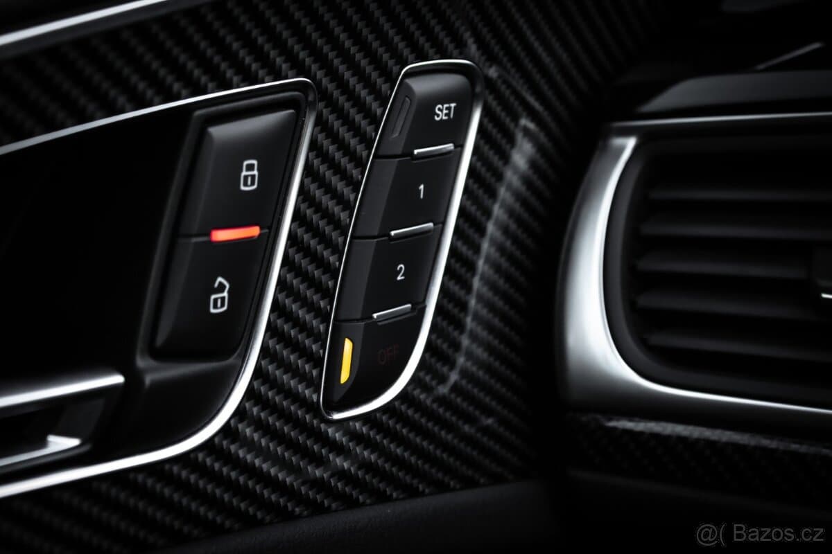 2016 Audi RS6 - 12