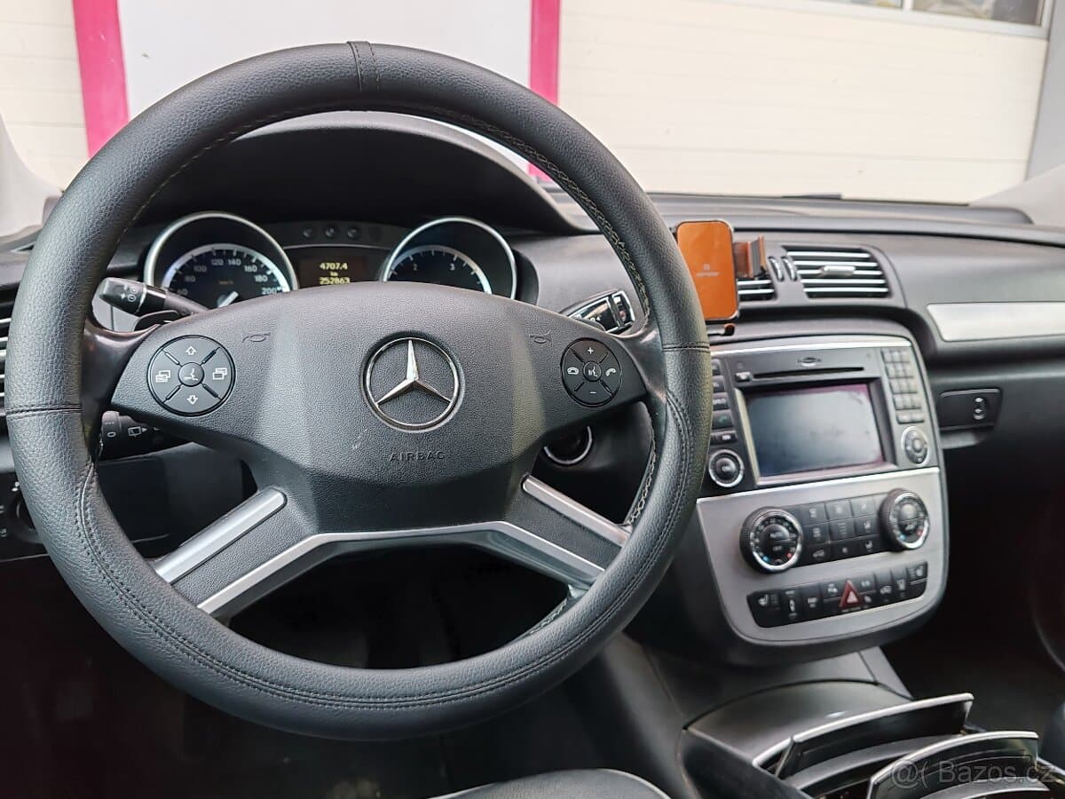 2011 Mercedes-Benz OSTATNÍ - 12