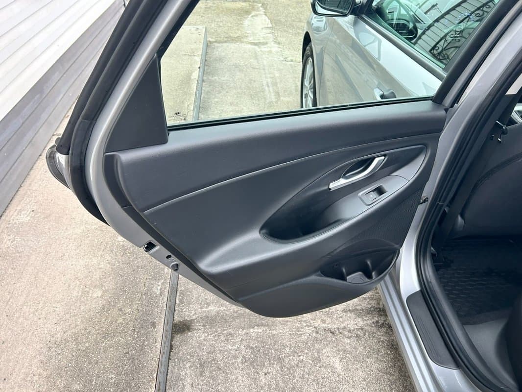 2022 Hyundai i30 - 12