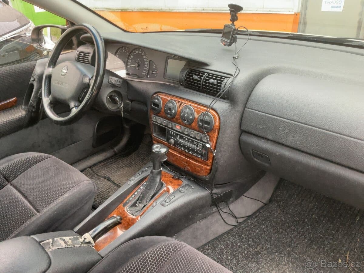 Opel OMEGA - 12