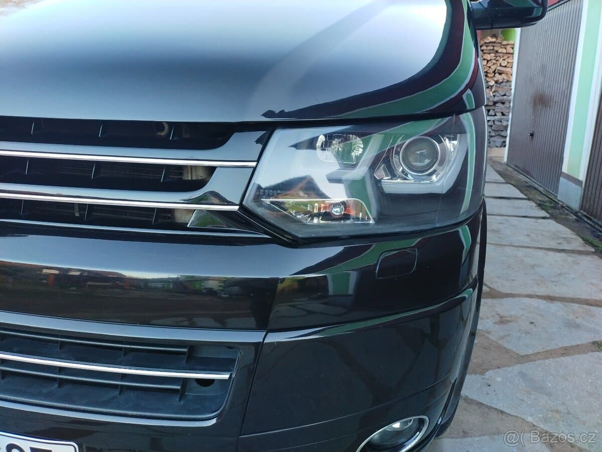 2003 Volkswagen MULTIVAN - 12