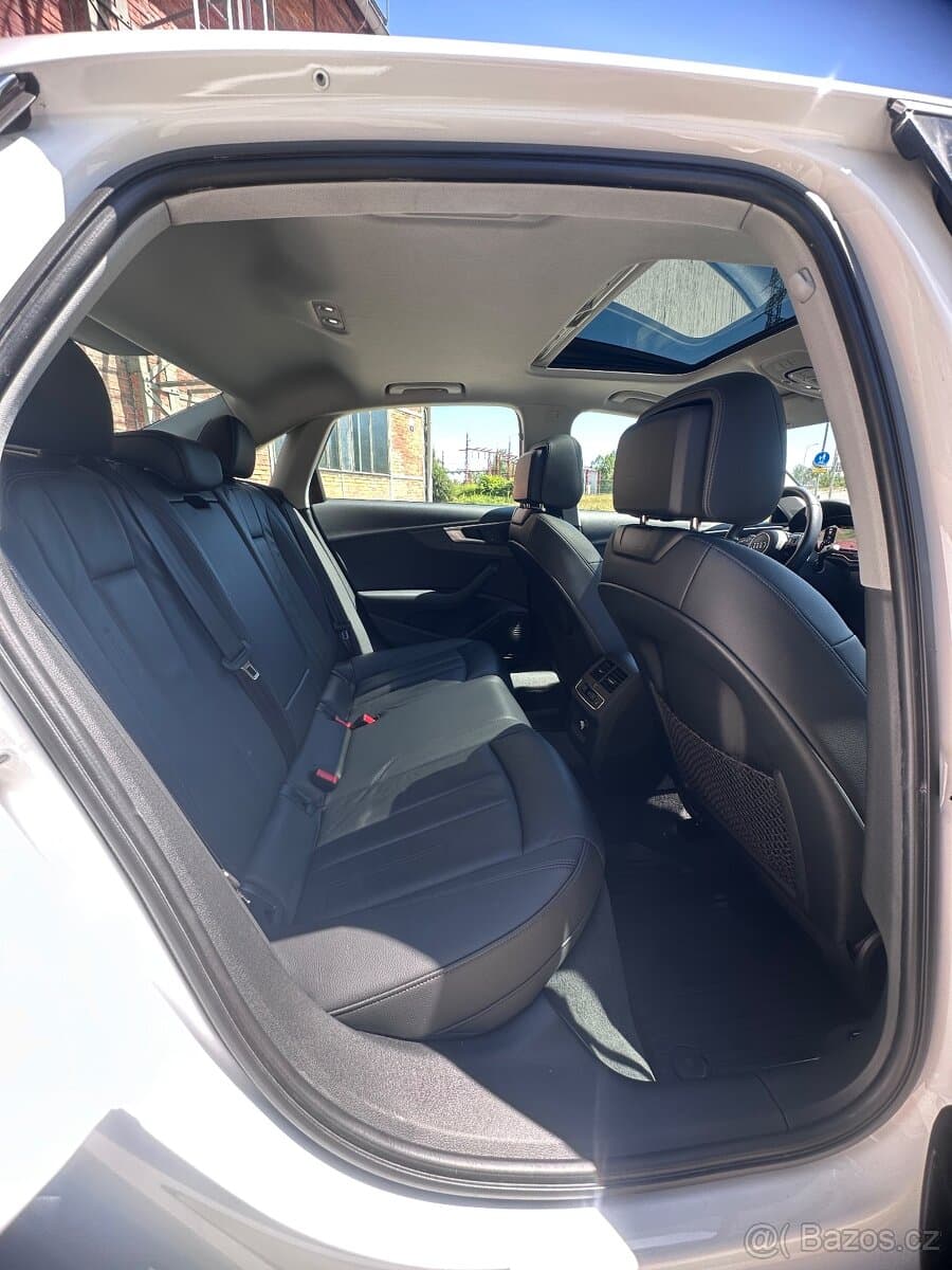 2017 Audi A4 - 12