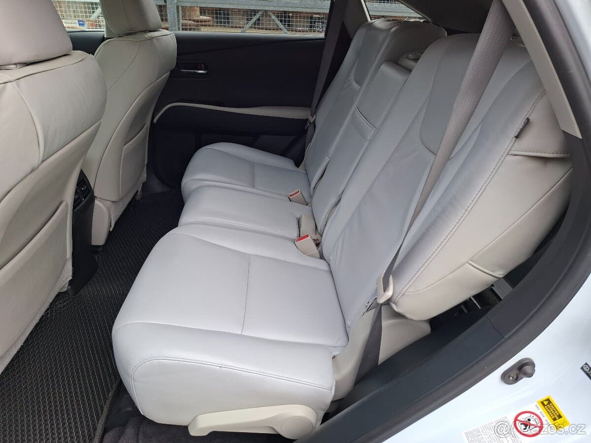 2011 Lexus RX - 12