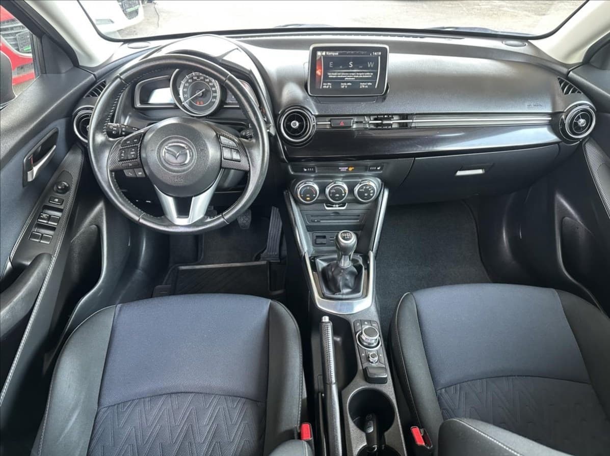 2016 Mazda 2 - 12