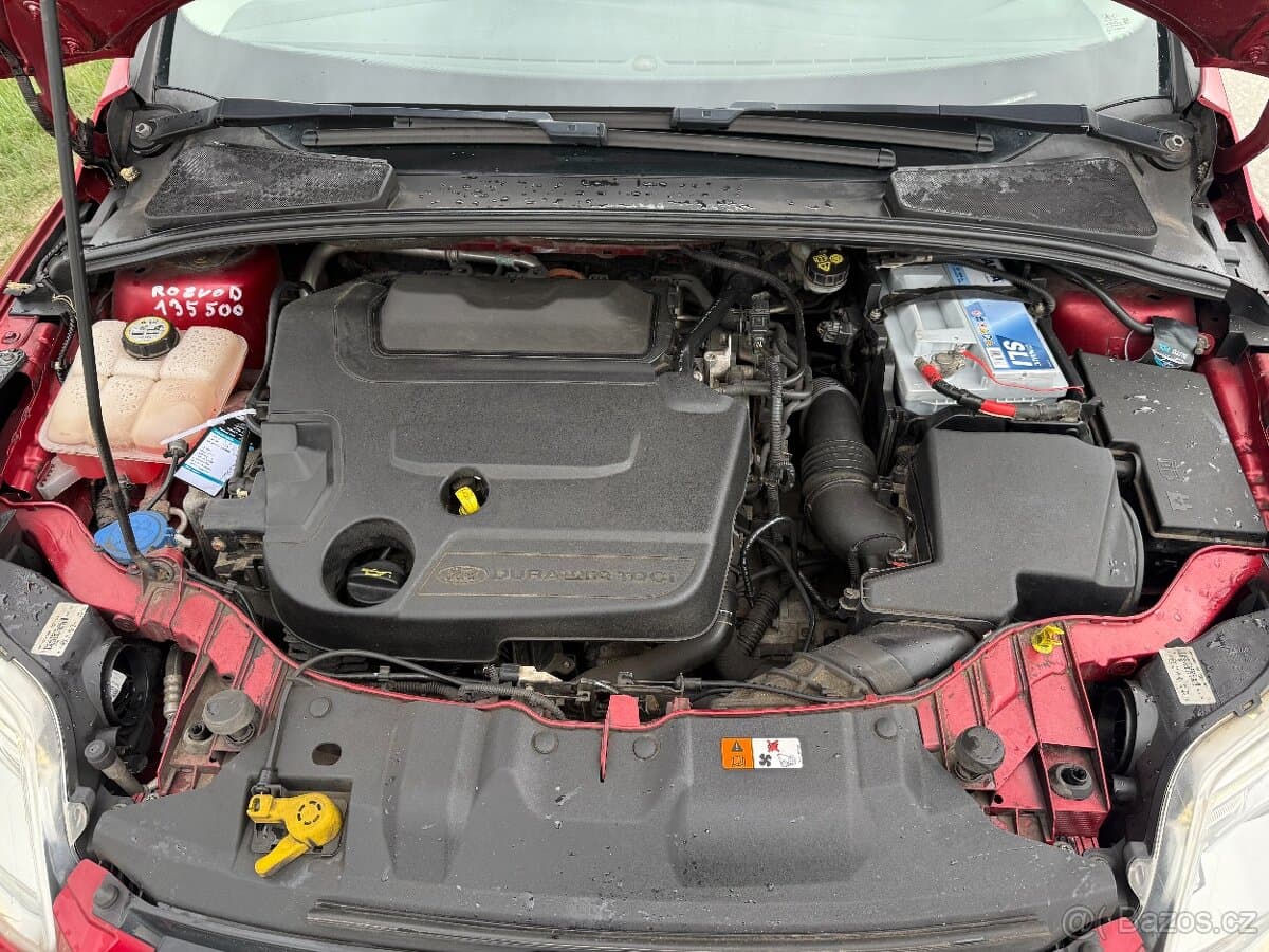 2011 Ford FOCUS - 12