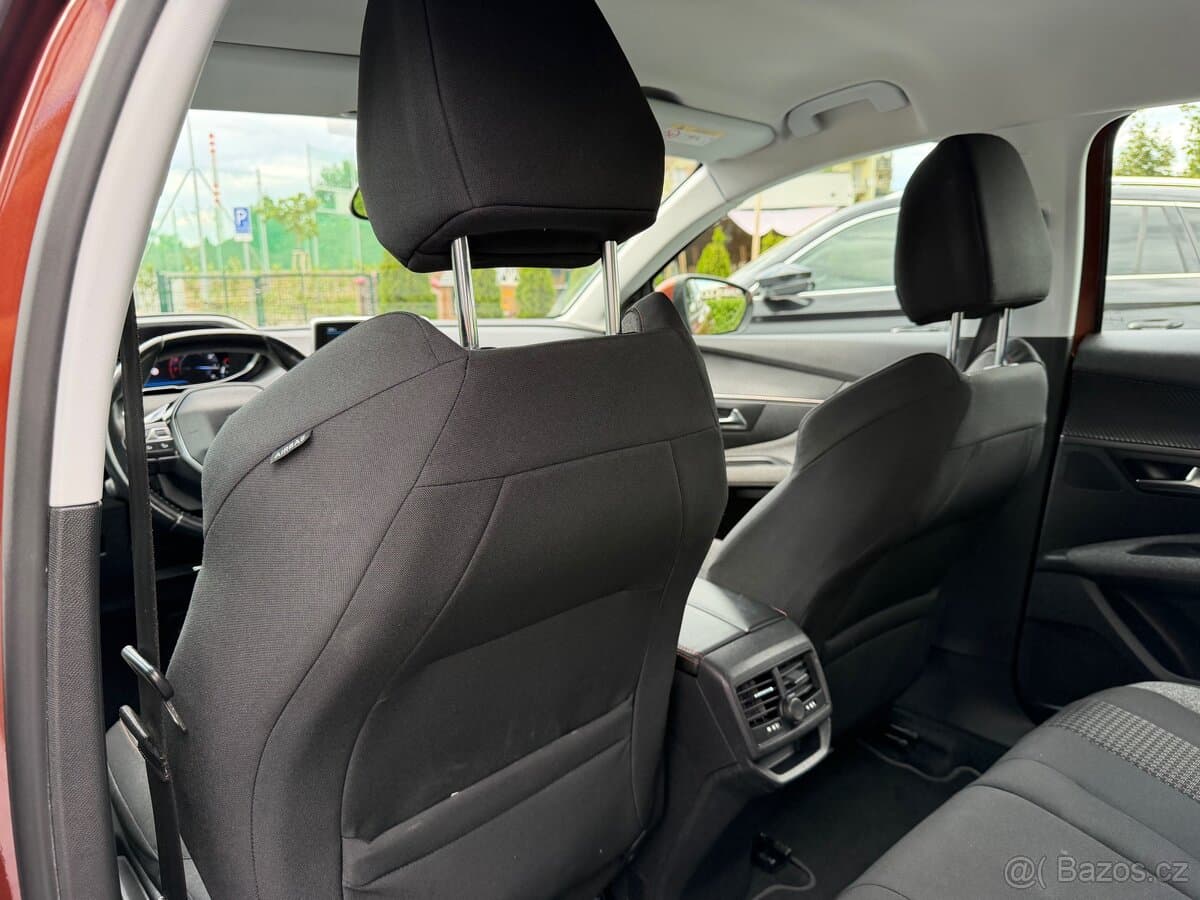 2018 Peugeot 3008 - 12