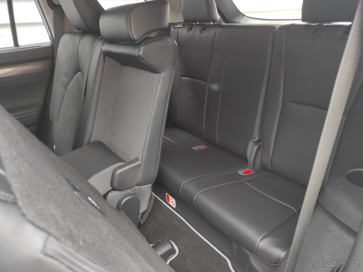 2024 Toyota HIGHLANDER - 12