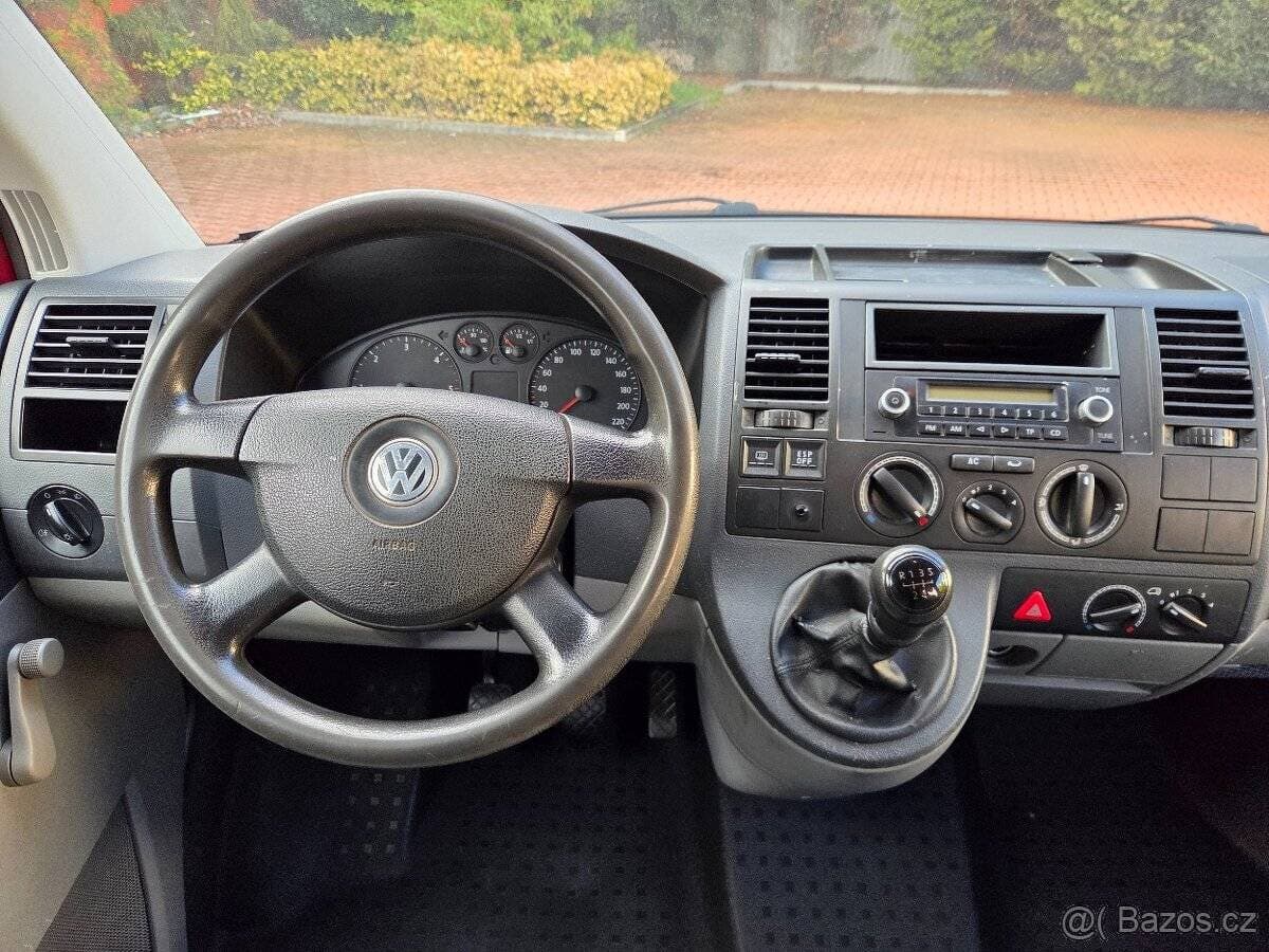 2012 Volkswagen TRANSPORTER - 12