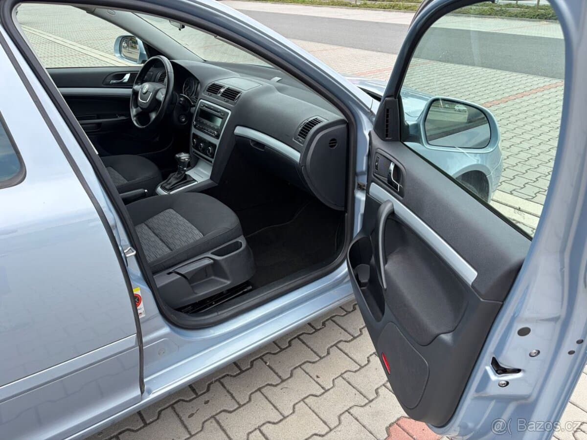 2011 Škoda OCTAVIA - 12