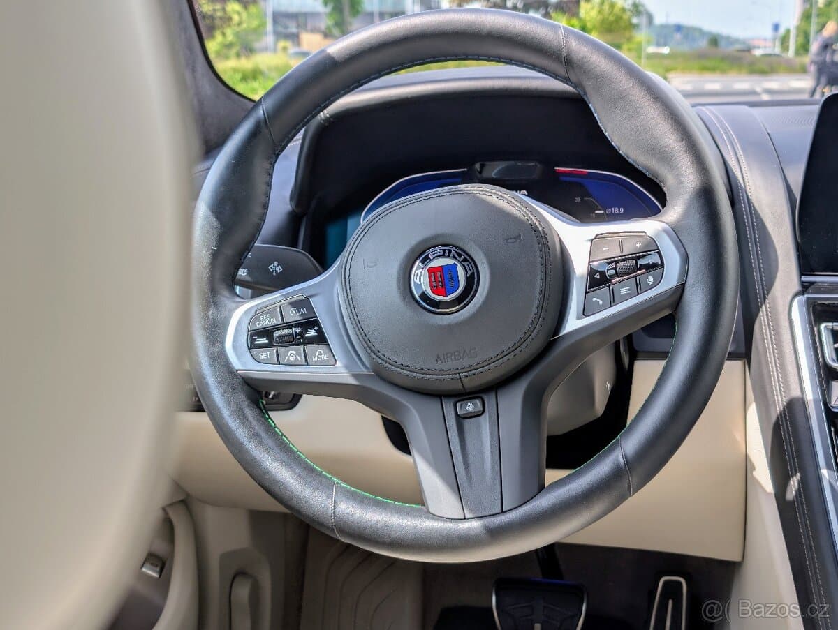 2022 Alpina B8 - 12