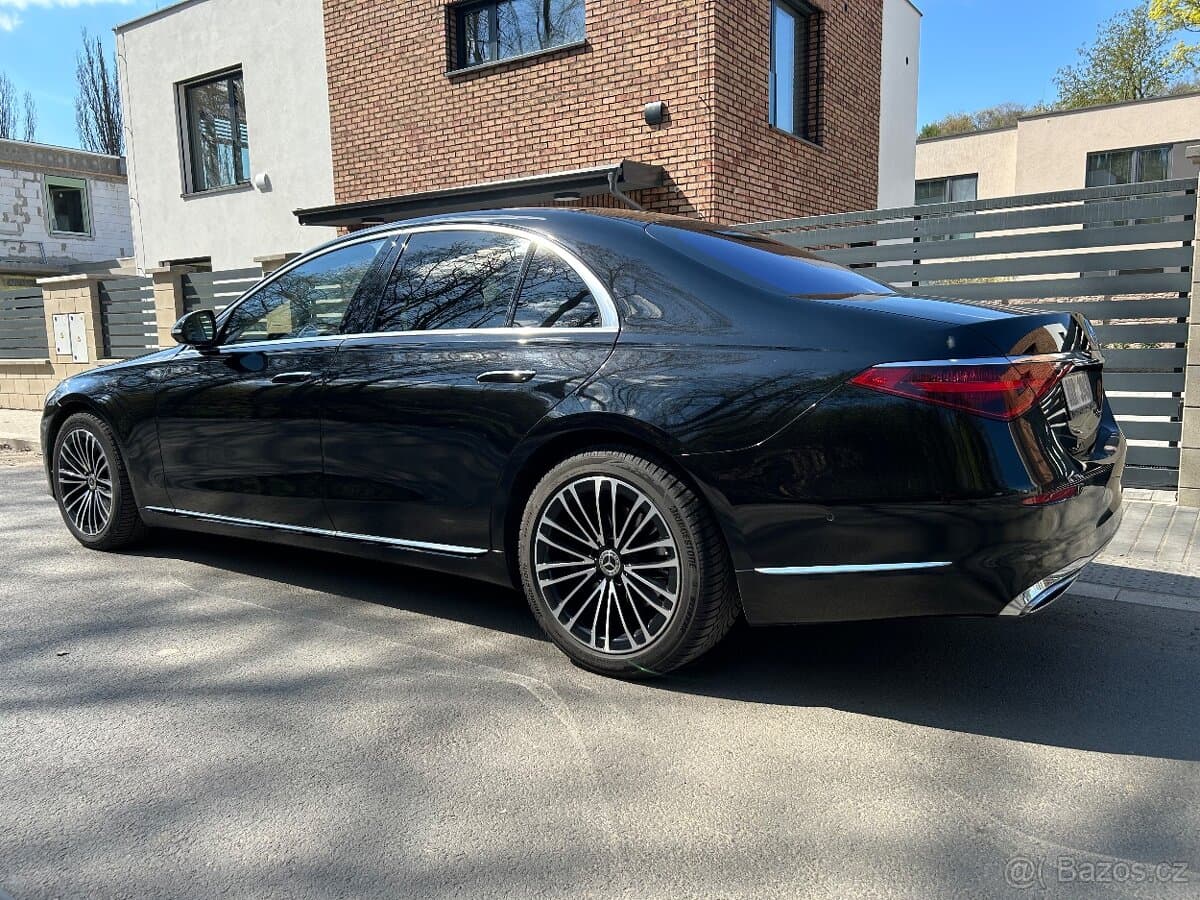 2021 Mercedes-Benz OSTATNÍ - 12