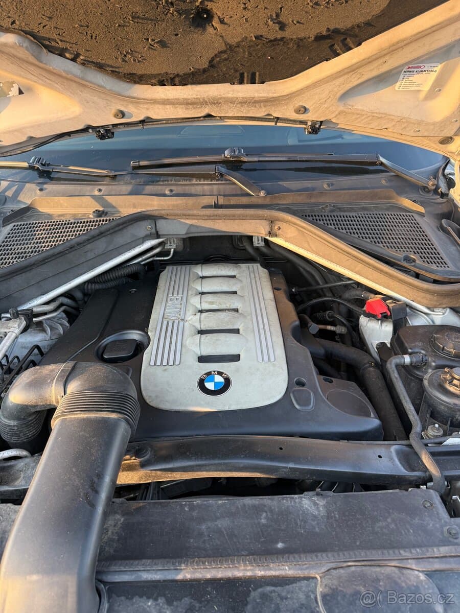 2008 BMW X5 - 12