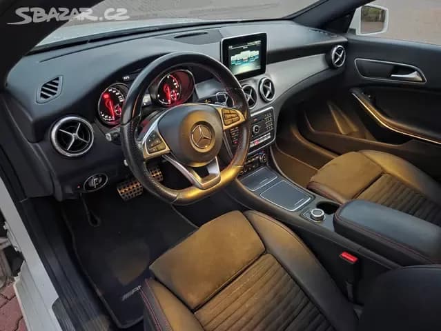 2016 Mercedes-Benz CLA - 12