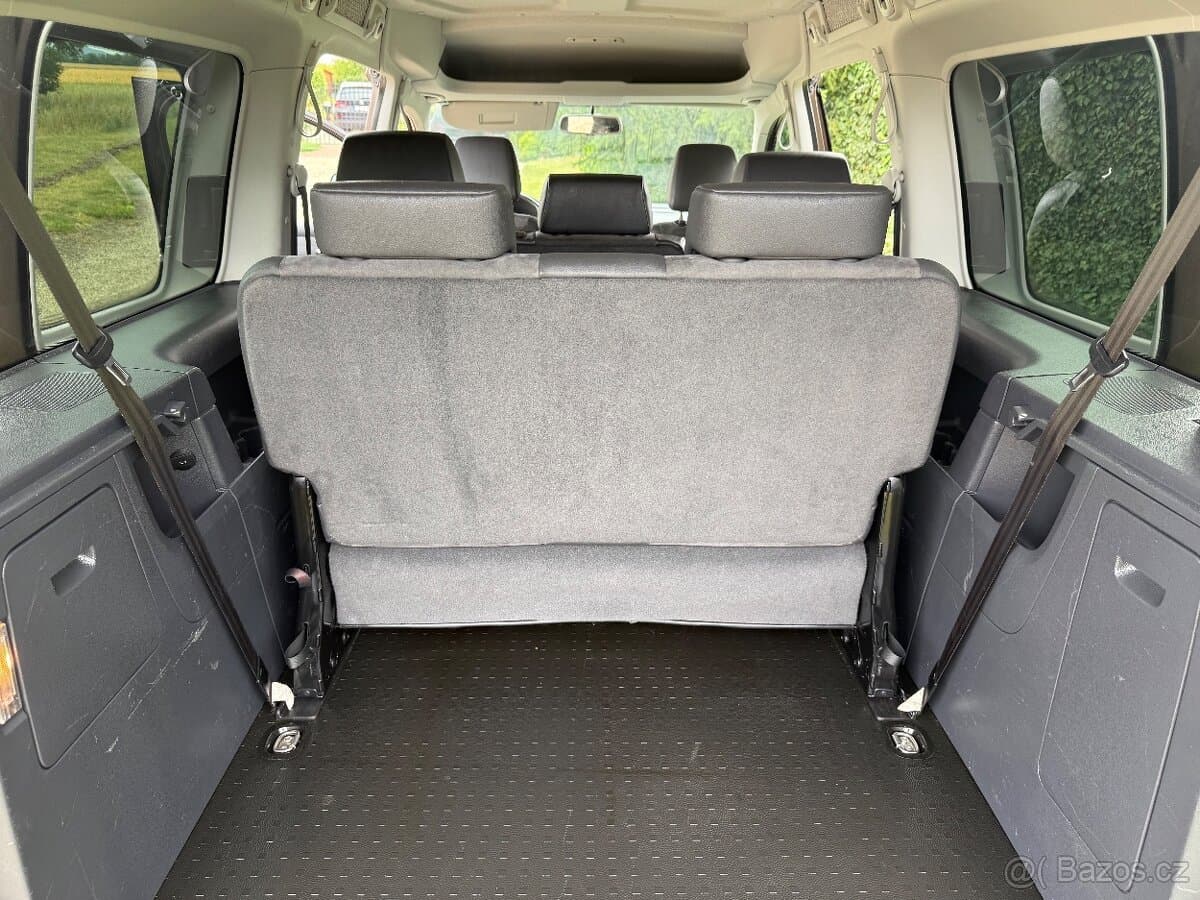2015 Volkswagen CADDY - 12