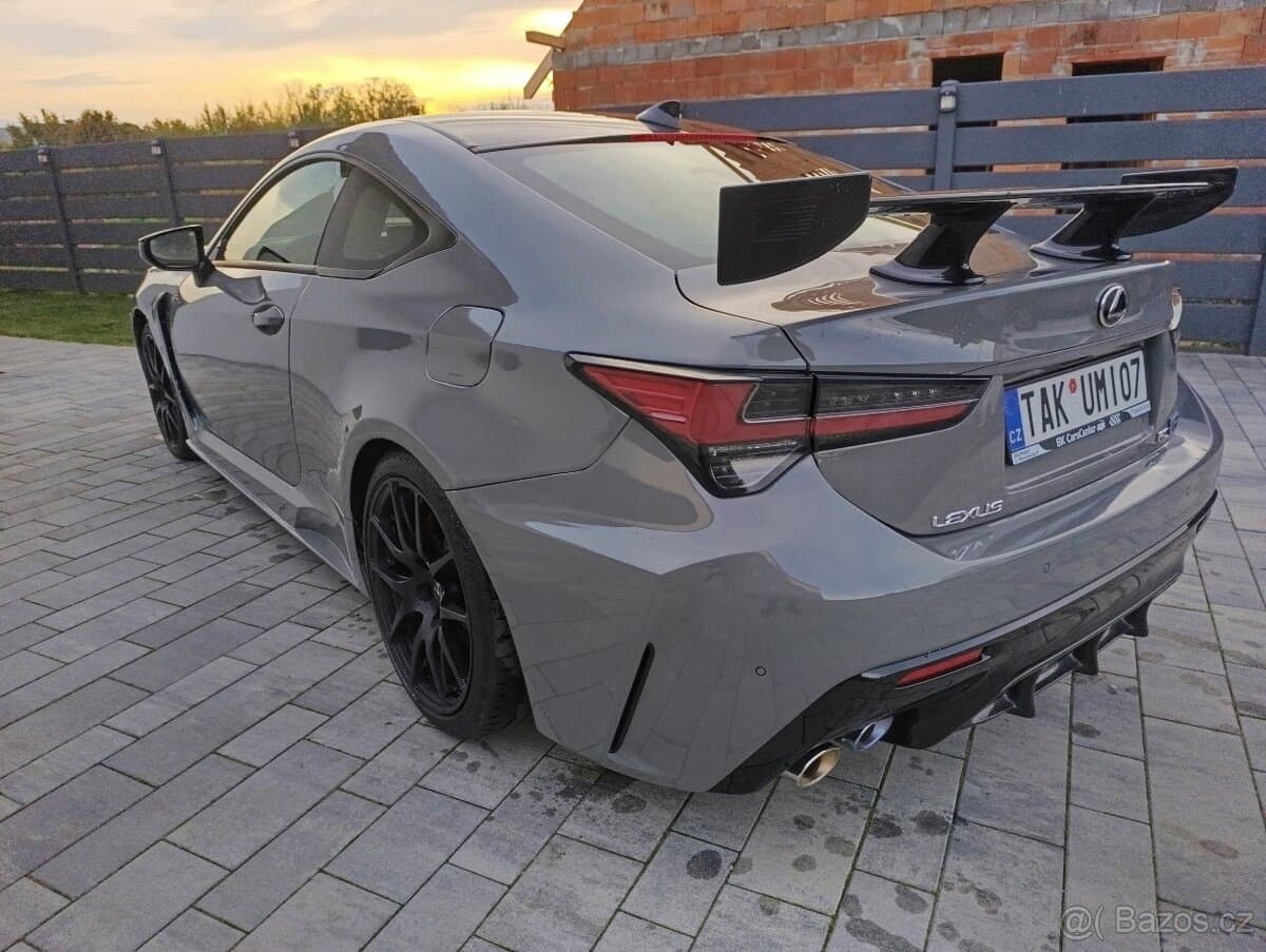 2023 Lexus RC - 12