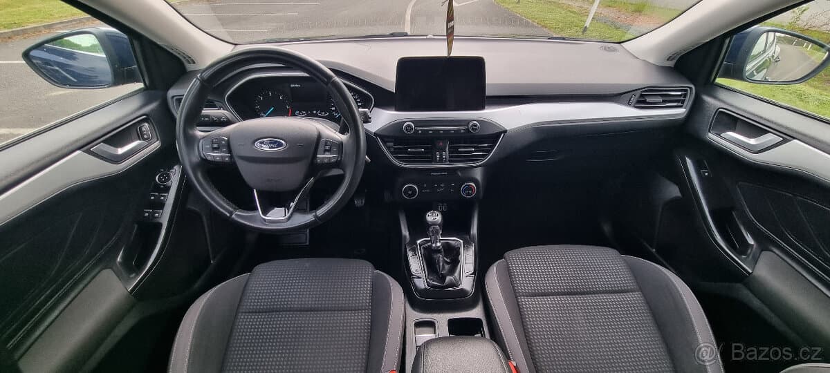 2021 Ford FOCUS - 12
