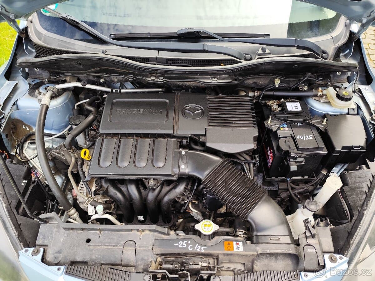 2011 Mazda 2 - 12