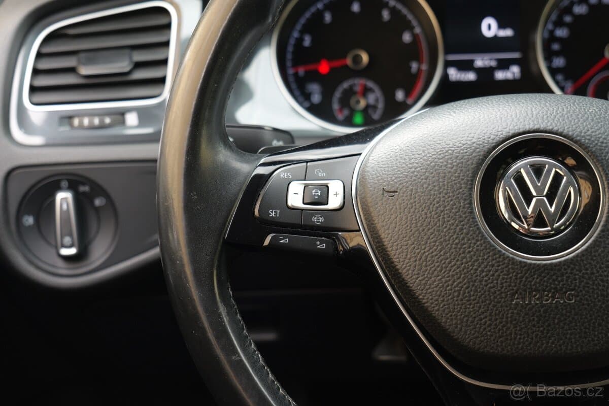 2020 Volkswagen GOLF - 12